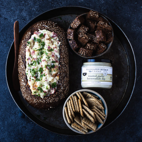 Roasted Garlic Horseradish Dip