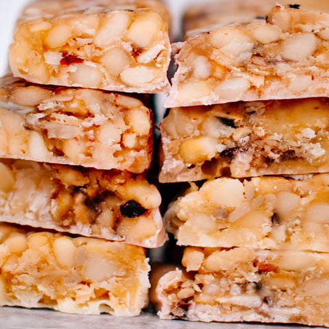 Blueberry White Chocolate Macadamia Nut Snack Bar (12 Bars)