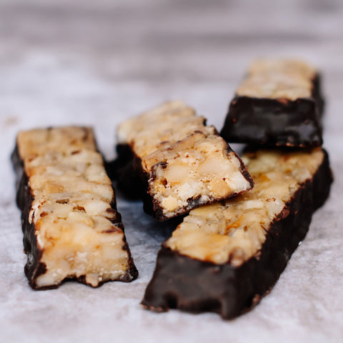 Chocolate Macadamia Nuts Snack Bar (12 Bars)