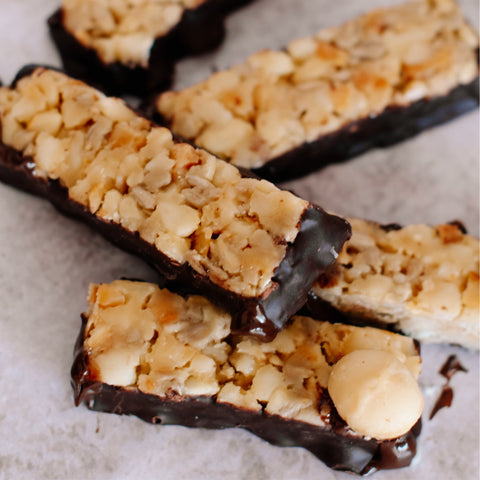Chocolate Macadamia Nuts Snack Bar (12 Bars)